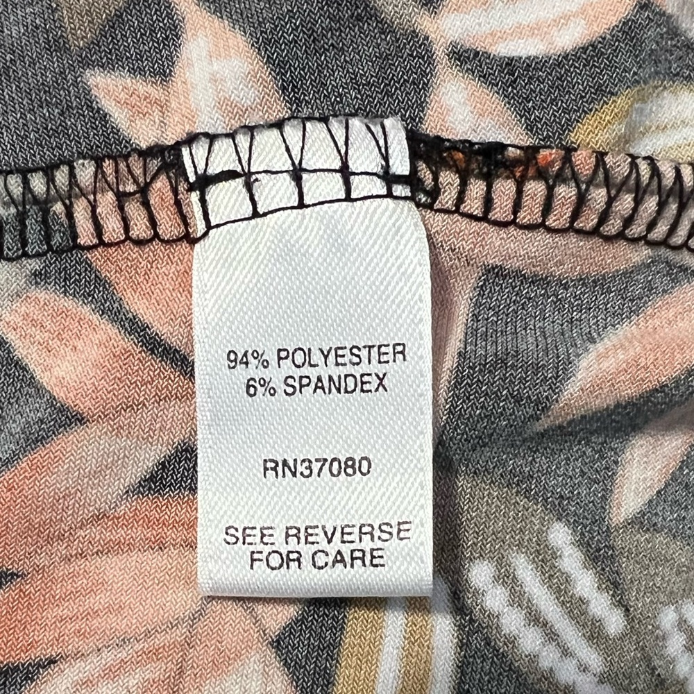 Target Fall Inspired Short Bell Sleeve Square Neck Pop Over Leaf Top Size 22/24 - Picture 6 of 7